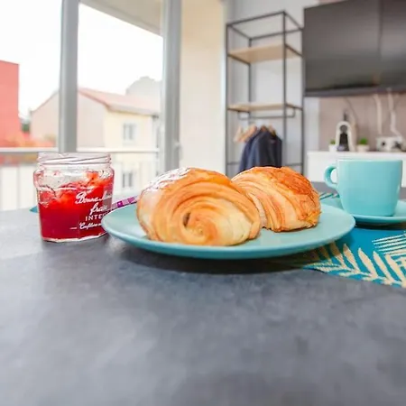 Apartment Atmosphere Cosy Grange-blanche : Balcon Et Calme