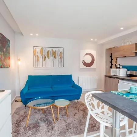 Apartment Atmosphere Cosy Grange-blanche : Balcon Et Calme *