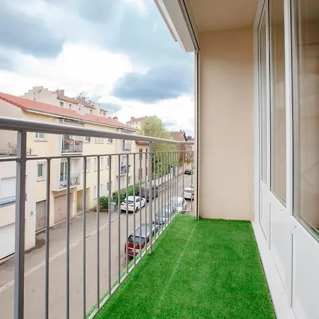 Apartment Atmosphere Cosy Grange-blanche : Balcon Et Calme Lyon